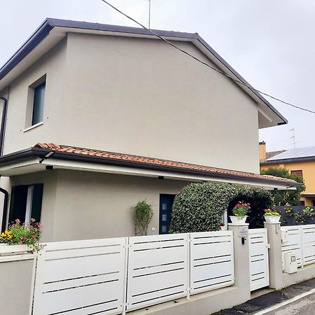 نوفينتا دي بْيافي New Bedrooms Mamma Gigetta المظهر الخارجي الصورة